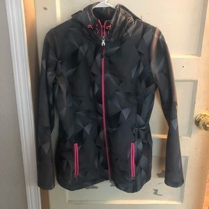 Women’s softshell jacket